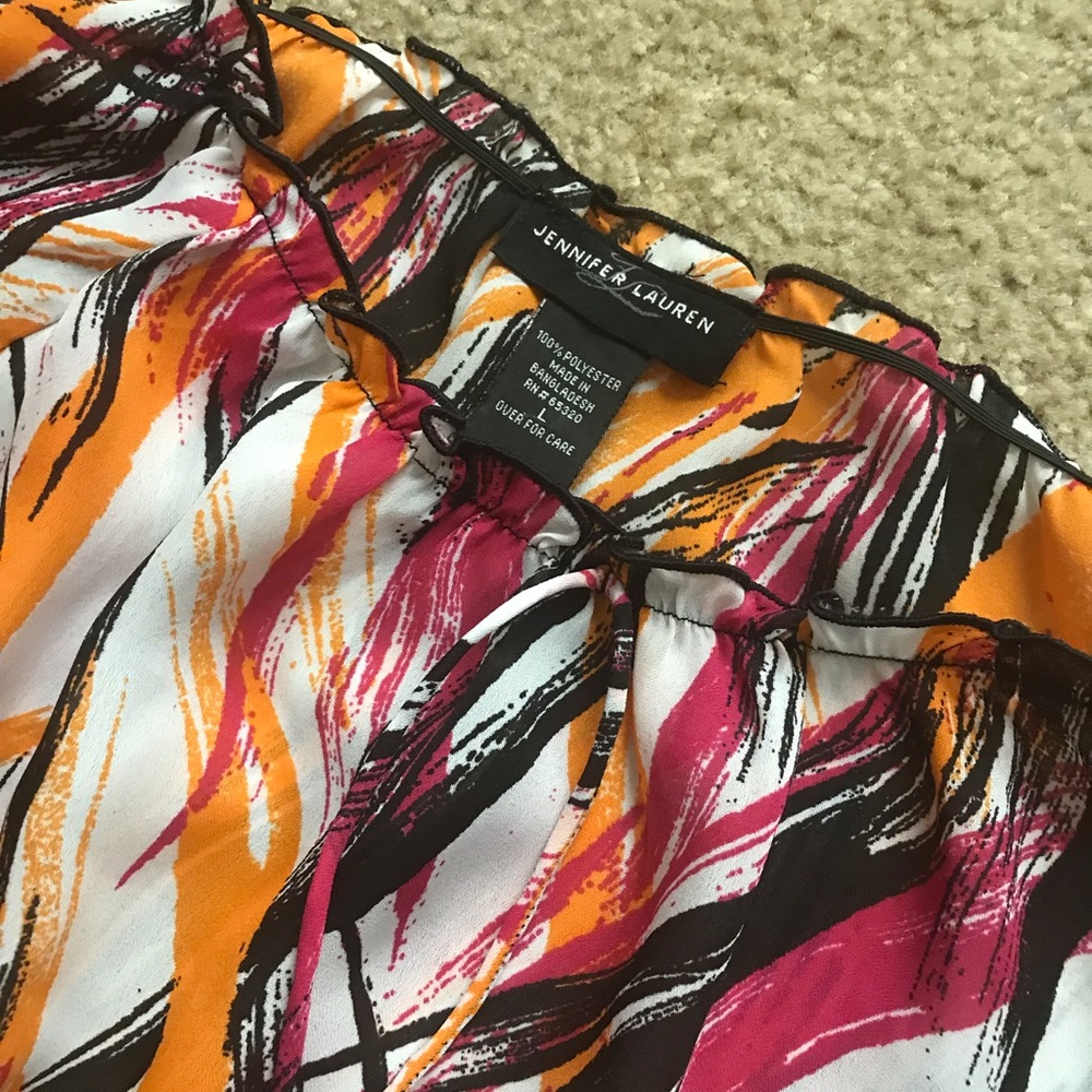Colorful Summer Top 👚 - Picture 4 of 4